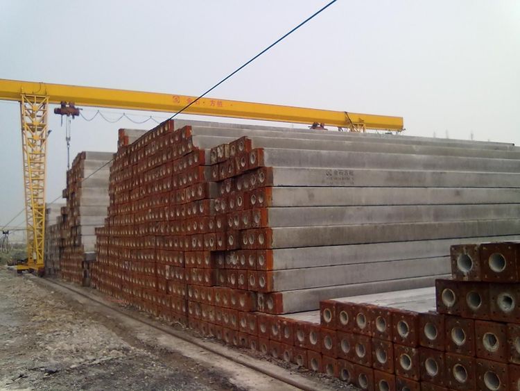 守护江河岸线的坚实屏障 高强度预应力空心方桩的应用与优势